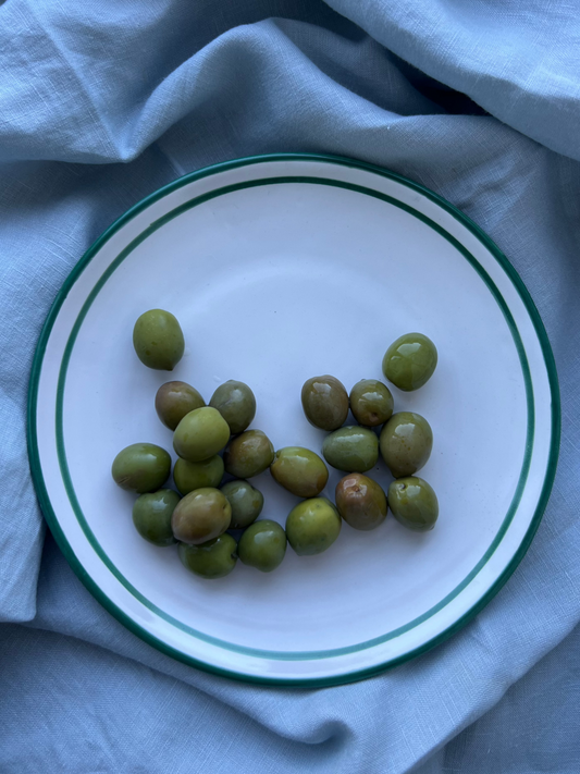 The Oliva Plate